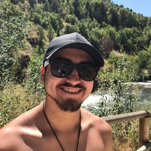 Meet your Posher, Ezequiel